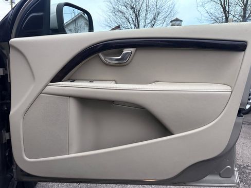 Used 2016 Volvo XC70 T5 Premier image 33