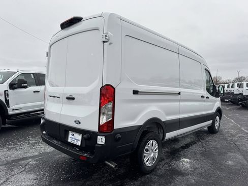 New 2026 Ford Transit 250 148 Medium Roof image 28