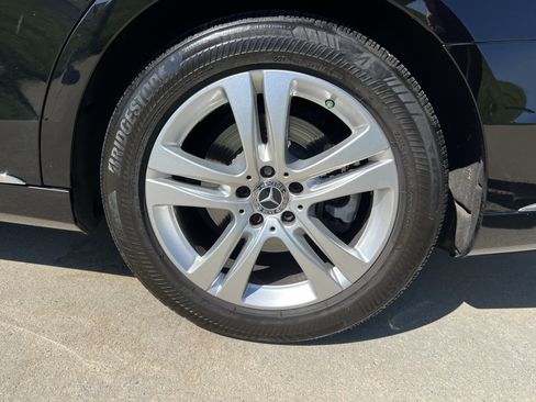 Used 2020 Mercedes-Benz S 450 Sedan w/ Premium Package image 13