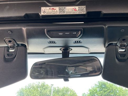 Used 2023 Jeep Wrangler Unlimited Sport AWD/4WD image 13