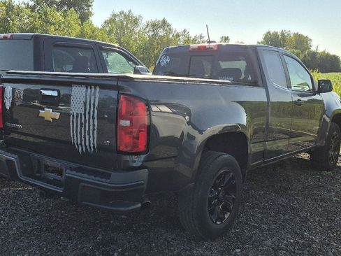 Used 2016 Chevrolet Colorado LT w/ LT Convenience Package RWD image 3