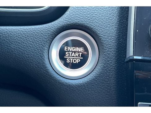 Certified 2018 Honda CR-V EX image 33