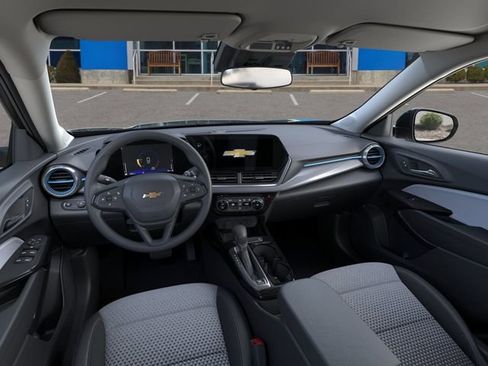 New 2026 Chevrolet Trax LT FWD image 15