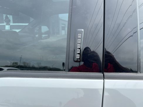 Used 2024 Ford F150 Platinum w/ Equipment Group 702A High AWD/4WD image 12