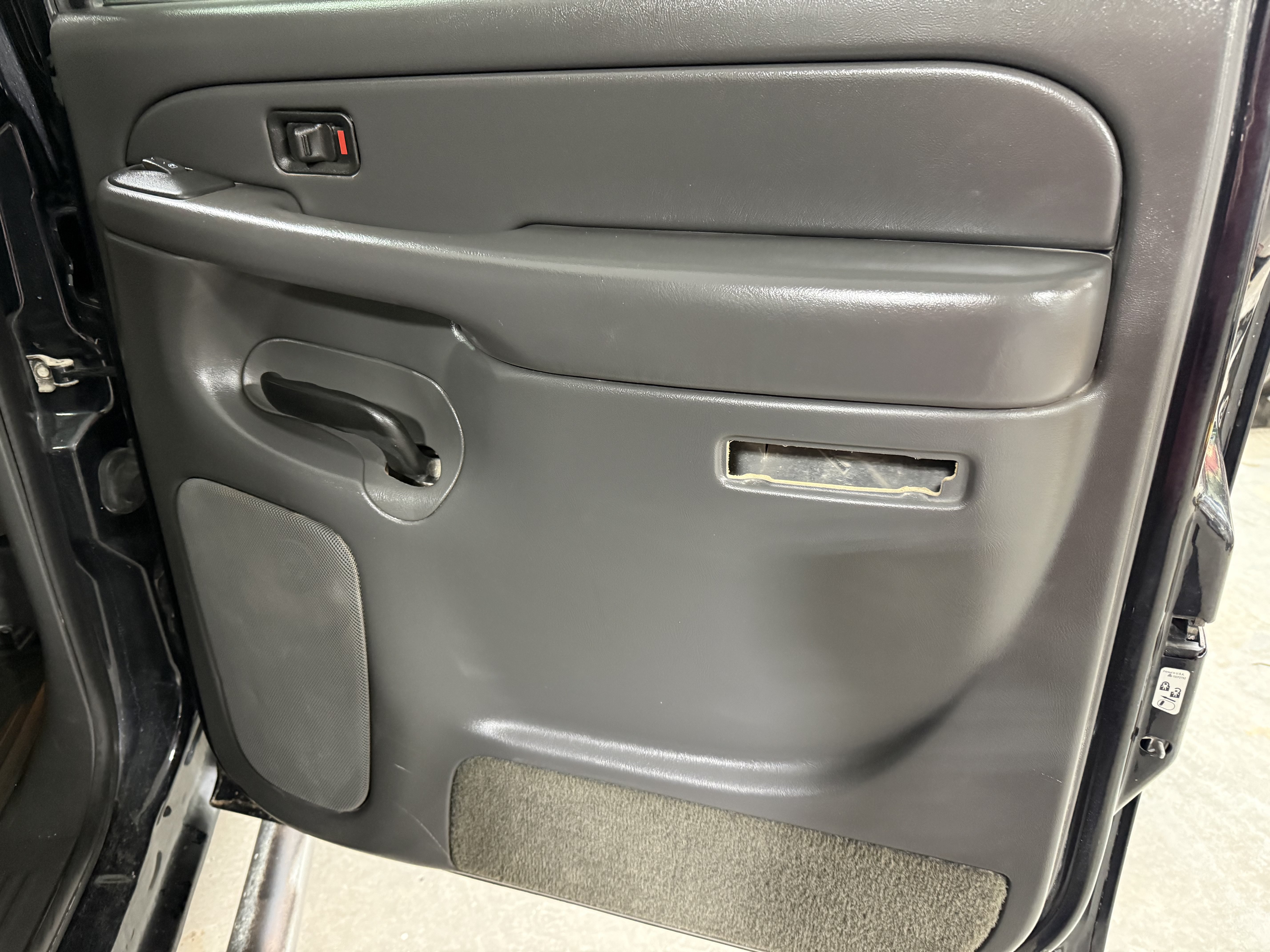 Used 2005 Chevrolet Silverado 2500 4x4 Crew Cab image 6