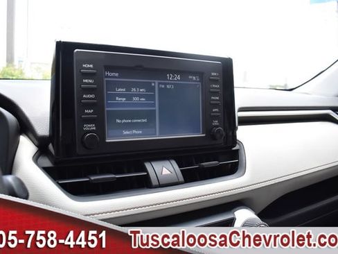 Used 2019 Toyota RAV4 XLE w/ Convenience Package FWD image 34