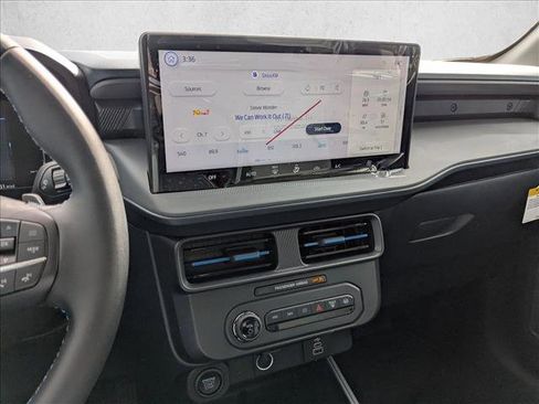 New 2026 Ford Maverick XL image 13