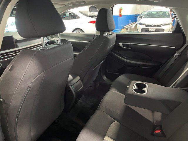 Used 2024 Hyundai Sonata SEL w/ Convenience Package FWD image 18