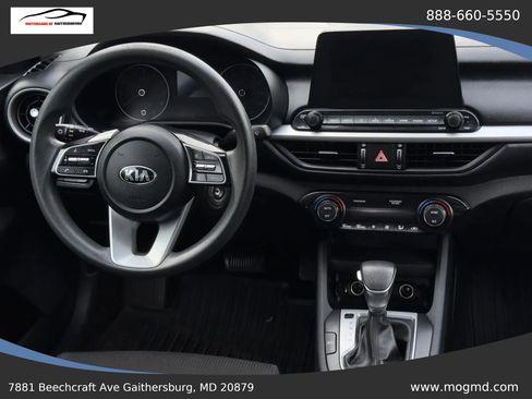 Used 2019 Kia Forte LXS FWD image 28