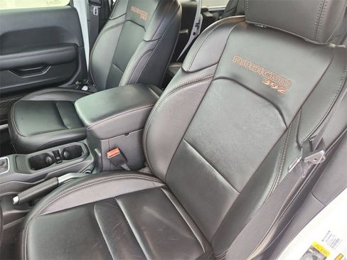 Used 2022 Jeep Wrangler Unlimited Rubicon w/ Trailer Tow Package image 19