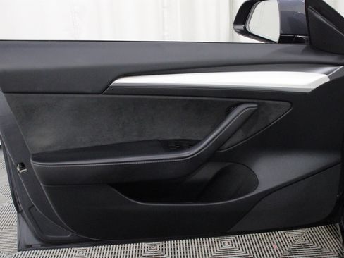 Used 2023 Tesla Model 3 Standard Range RWD image 6
