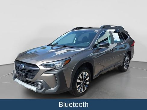 Used 2024 Subaru Outback Limited AWD/4WD image 4