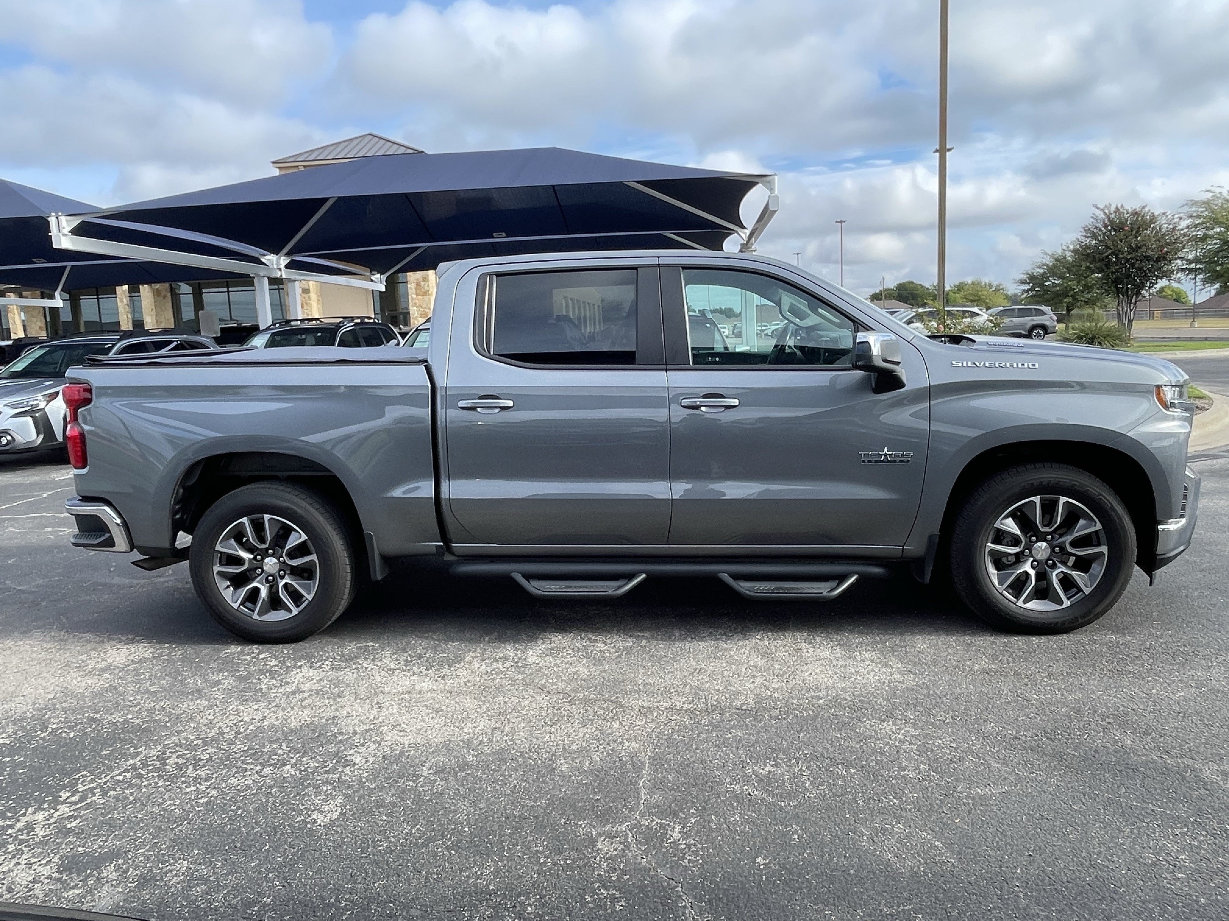 Used 2021 Chevrolet Silverado 1500 LT w/ Texas Edition Plus RWD image 8