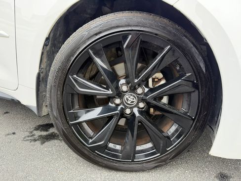 Used 2021 Toyota Corolla SE image 37