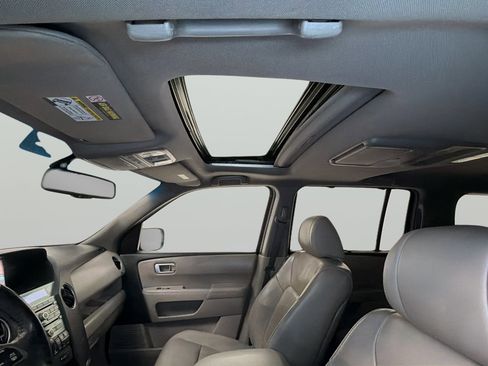 Used 2011 Honda Pilot Touring image 32