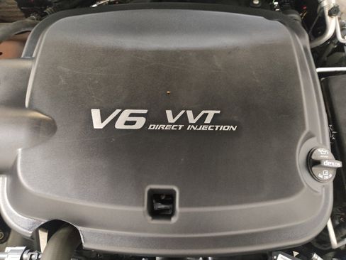 Used 2022 Chevrolet Colorado LT w/ Safety Package image 30