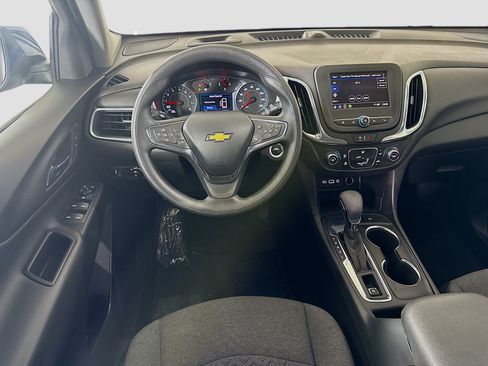 Used 2024 Chevrolet Equinox LT FWD image 17