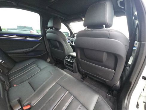 Used 2019 BMW 530i RWD image 14