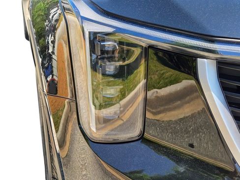 New 2026 Kia Sorento LX FWD image 4