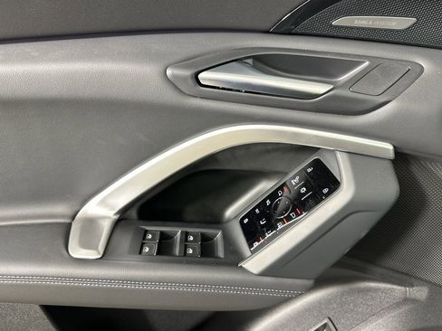 New 2025 Audi Q5 Premium Plus image 10