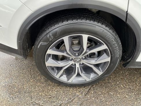 Used 2023 Acura MDX SH-AWD w/ Technology Package image 15