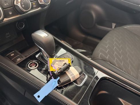 Certified 2023 Nissan Kicks SV image 27