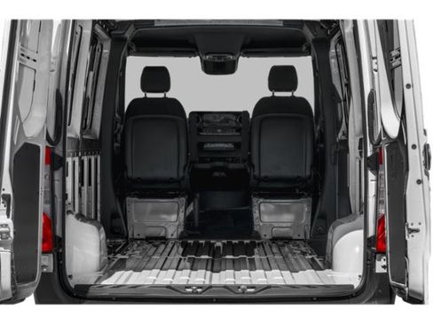Used 2025 Mercedes-Benz Sprinter 2500 image 8