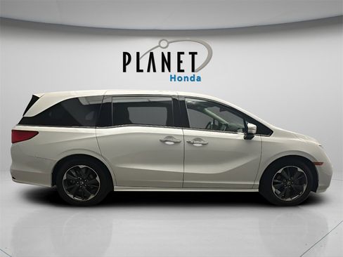 Certified 2022 Honda Odyssey Elite image 9