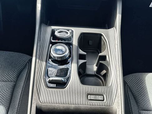 New 2026 Jeep Cherokee Laredo image 18