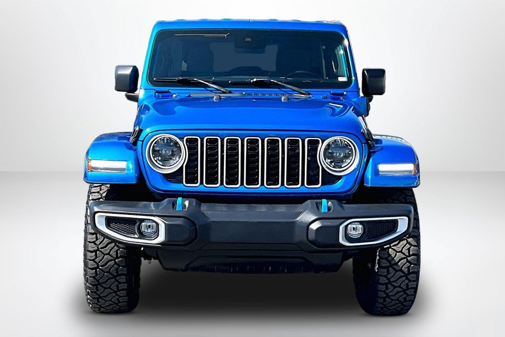 Used 2024 Jeep Wrangler Unlimited Sahara AWD/4WD image 2