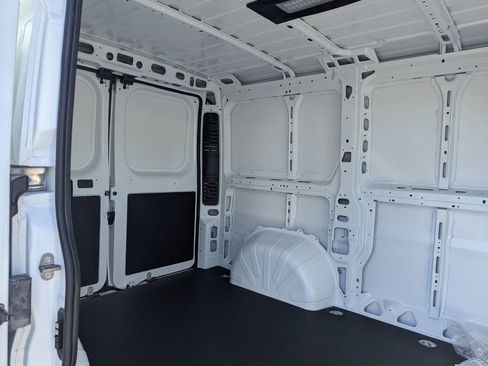 New 2026 RAM ProMaster 1500 w/ Convenience Group image 8
