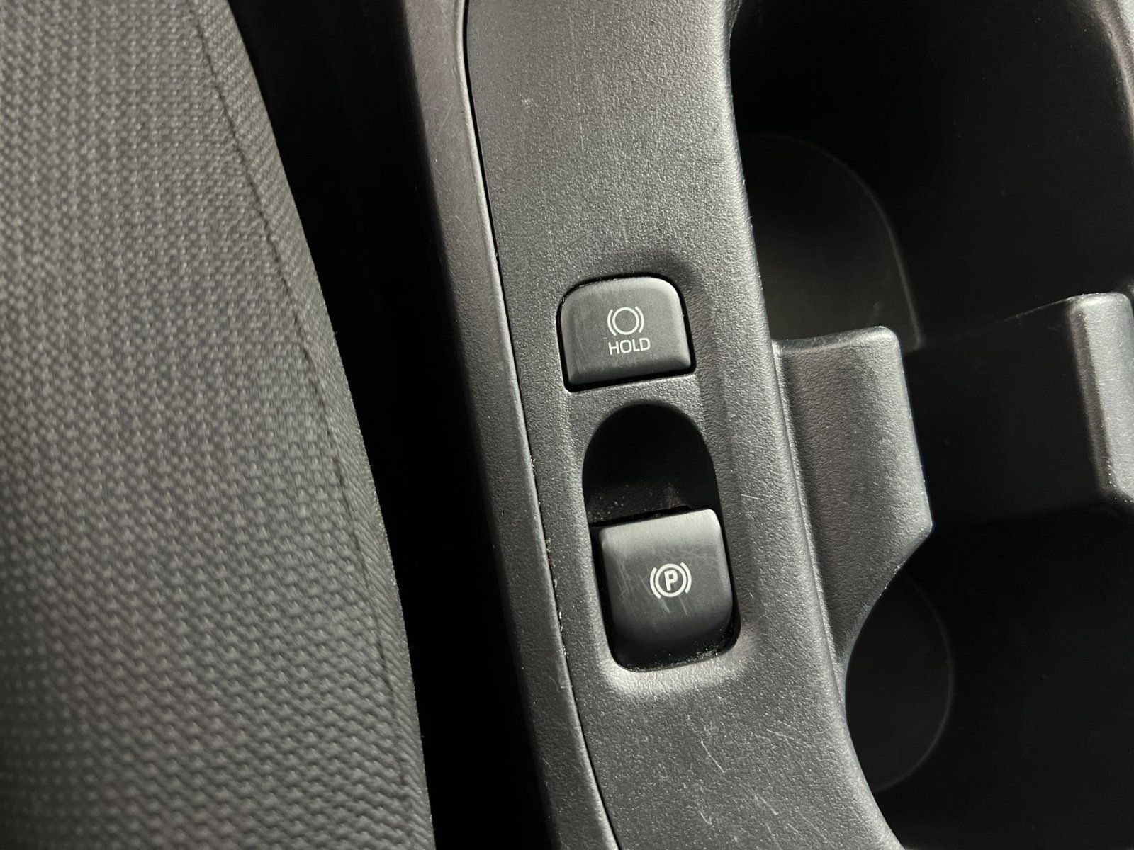 Used 2025 Toyota Corolla LE FWD image 32