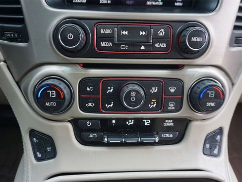 Used 2015 GMC Yukon Denali w/ Open Road Package image 12