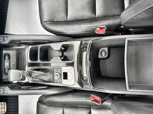 Used 2020 Kia Telluride SX w/ Towing Package AWD/4WD image 34