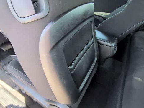 Used 2022 Dodge Challenger GT RWD image 19