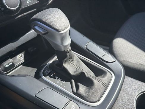 Used 2024 Kia Soul LX w/ Option Group 015 FWD image 19