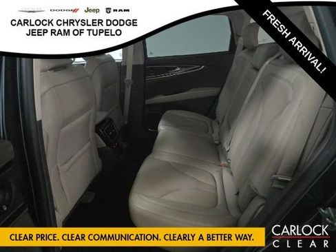 Used 2022 Lincoln Nautilus Reserve AWD/4WD image 9