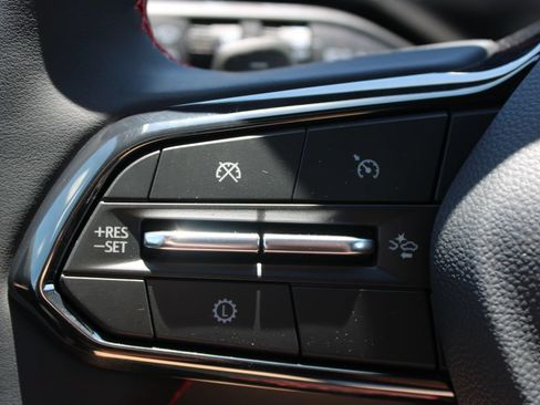 New 2026 Chevrolet Equinox RS w/ Convenience Package III FWD image 37