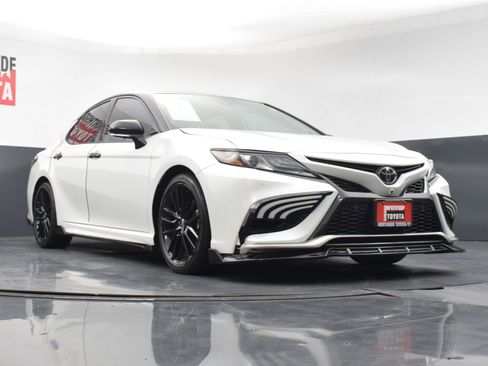 Used 2023 Toyota Camry XSE w/ Navigation Package AWD/4WD image 37