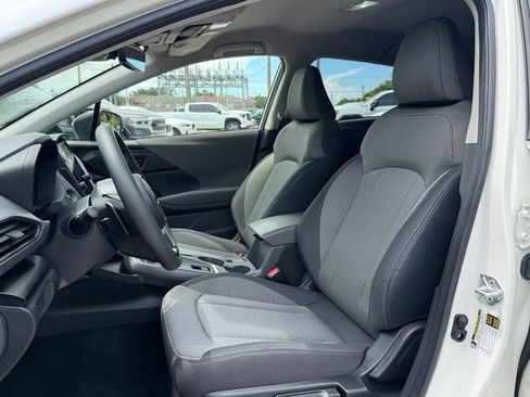 Used 2024 Subaru Crosstrek 2.0i Premium AWD/4WD image 9