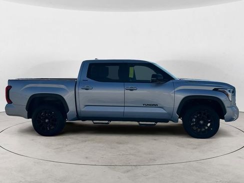 New 2026 Toyota Tundra Limited AWD/4WD image 6