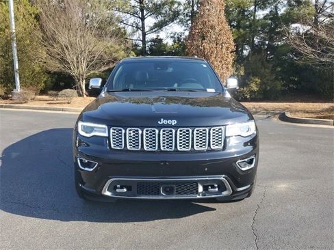 Used 2019 Jeep Grand Cherokee Overland image 2
