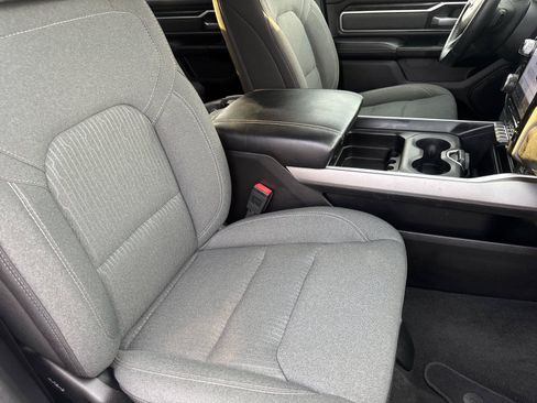 Used 2023 RAM 1500 Big Horn AWD/4WD image 35