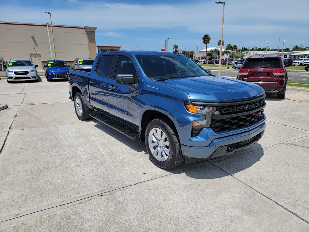 Used 2024 Chevrolet Silverado 1500 Custom RWD image 7