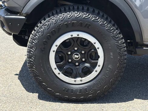 Certified 2024 Ford Bronco Badlands AWD/4WD image 25