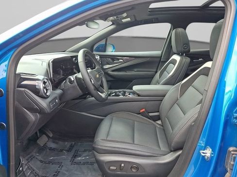 Used 2024 Chevrolet Blazer EV LT AWD/4WD image 15
