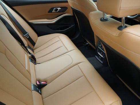 Used 2025 BMW 330i Sedan RWD image 33