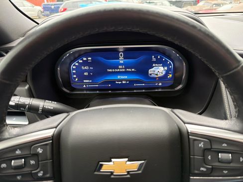 Used 2022 Chevrolet Suburban Premier image 30