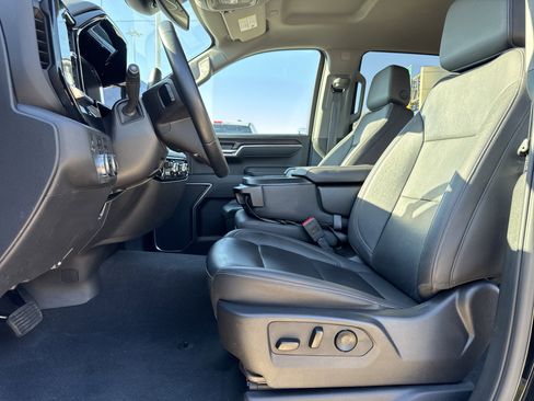 Used 2025 GMC Sierra 1500 SLT image 27