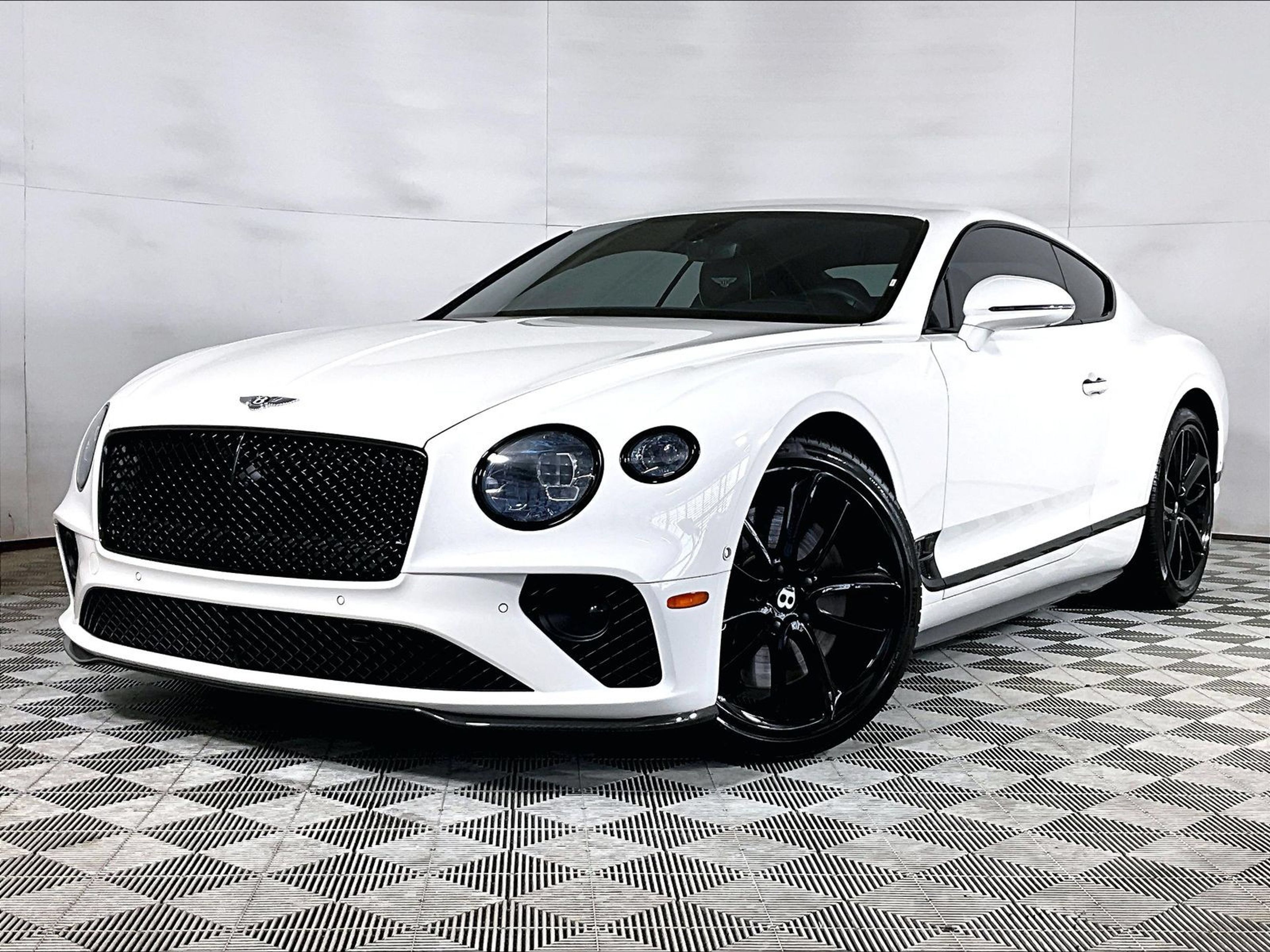 Used 2021 Bentley Continental GT Mulliner AWD/4WD image 1